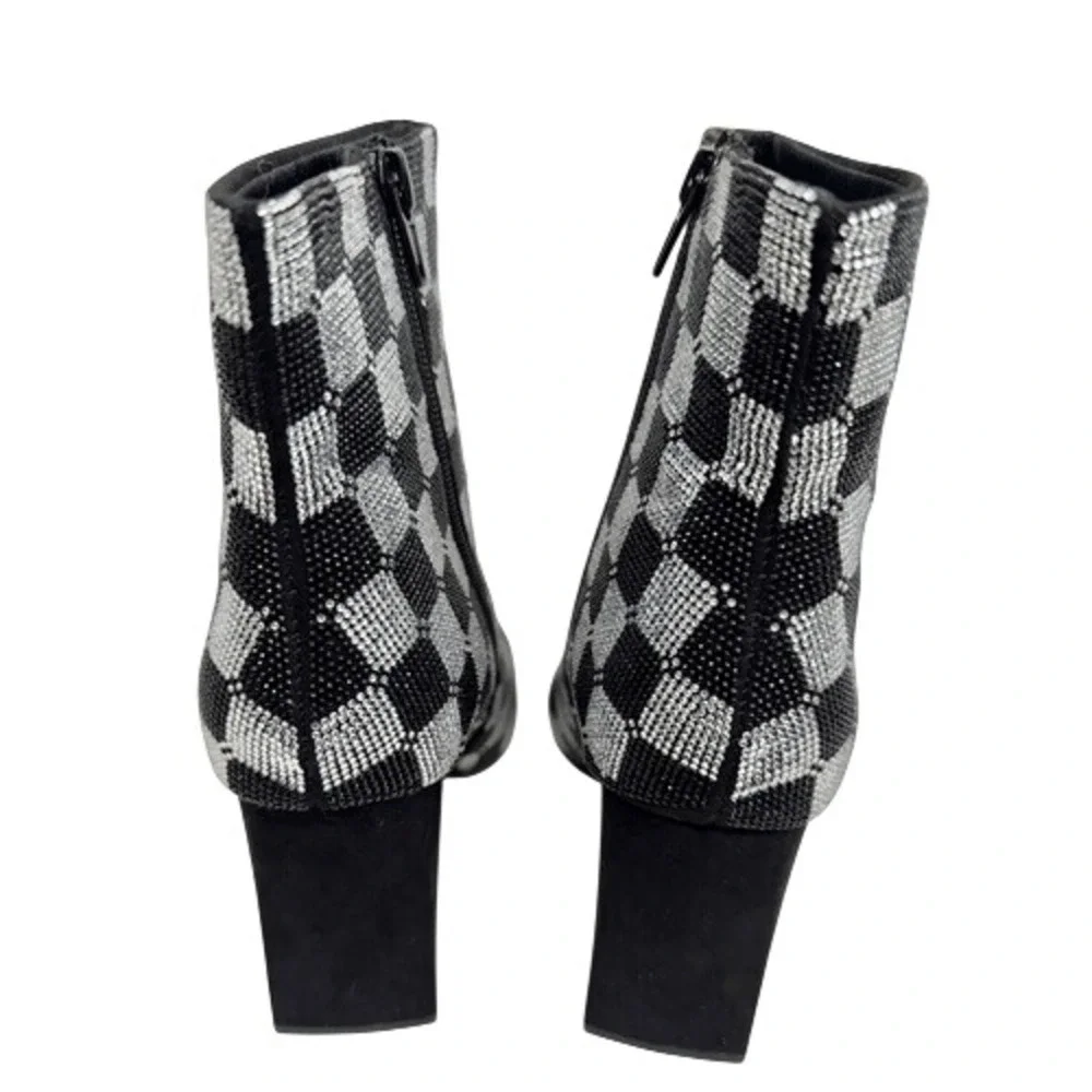 Wild Pair Ingrid Black Silver Rhinestone Checkered Block Heel Booties Size 6 NEW